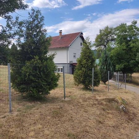 Studio Apartman Sonja Otočac Eksteriør bilde